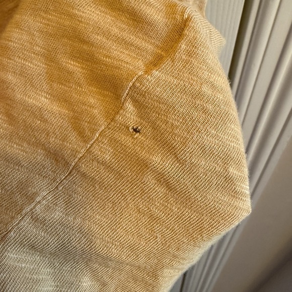 READ Pilcro Anthropologie Mustard Ruffle Sleeve Boho Slub Knit Top Medium - Picture 3 of 5